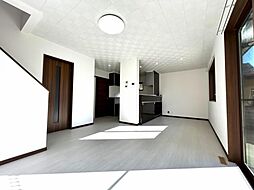 岡谷市大栄町一丁目 戸建て