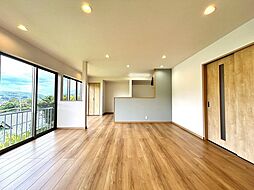 岡谷市川岸上2丁目　戸建て