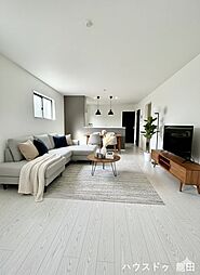 菊陽町大字津久礼12期 1号棟