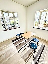 LFB東区小山5丁目