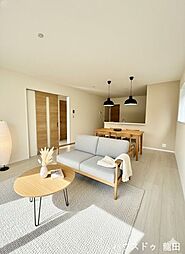 リーブルガーデン北区龍田第四　1号棟