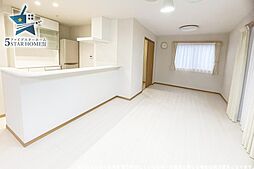 「駐車スペース4台2018年築」神戸市西区上新地　中古戸建