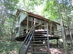 駒ヶ根市赤穂　別荘　駒ヶ根高原別荘地内