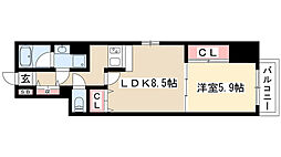 ライブコート泉 302