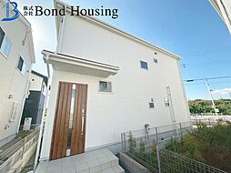 「お車3〜4台駐車可」「小学校徒歩13分」 玉津町今津 築3年