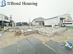 ファミリークローク付　駐車２台　魚住町西岡 　E号地 新築戸建