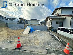 大通りから少し離れた閑静な住宅街　本多聞6丁目　全2棟　A号棟