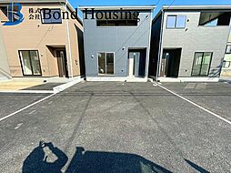 ゆとりある駐車スペース確保　全8棟分譲　王塚台第6　7号棟