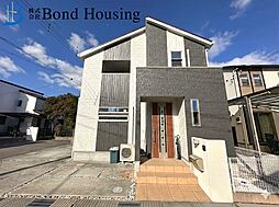 角地に付き開放感あり　魚住町西岡　中古戸建