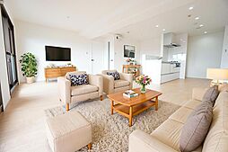 キングスコート豊田中田弐番館「リノベ×最上階×駐車場複数台」 1506