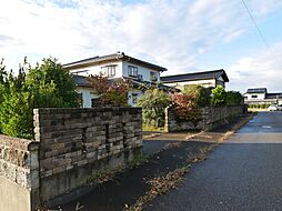 高岡市上麻生の一戸建て