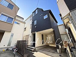 築浅美麗戸建て　洋室5部屋　リビング約20帖