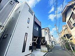 令和4年築浅戸建て　ルーフバルコニー付の駅チカ立地