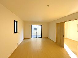 春日部市大沼6丁目123番 新築分譲住宅全3棟