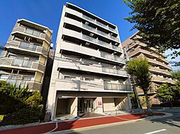 THE RESIDENCE N