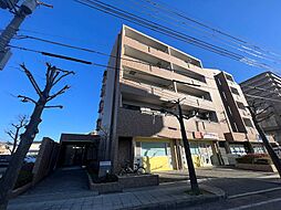 ファミリアル門戸