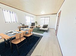 三重郡菰野町大羽根園呉竹町 戸建て