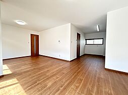 桑名市大字安永 戸建て