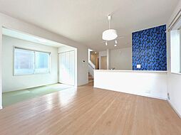 四日市市曙町　戸建て