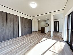 桑名市筒尾3丁目　戸建て