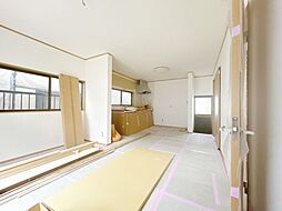 四日市市八千代台2丁目　戸建て