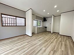 いなべ市大安町大井田　戸建て