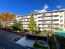 宝塚市西山住宅1号棟