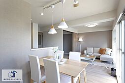 万葉ハイツ小阪菱屋西