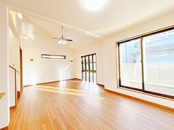 千葉市中央区星久喜町　戸建て