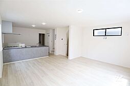 足立区鹿浜5丁目 一戸建て