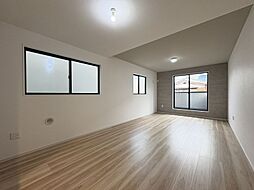 川口市鳩ヶ谷緑町1期 1号棟