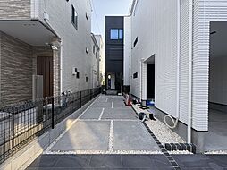 & RESORT HOUSE 川口元郷 3号棟