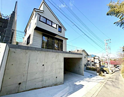 ウインビュ飯島町　B号棟