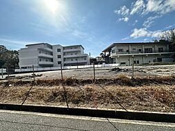 神戸市西区伊川谷町有瀬　新築戸建　2号棟 前面道路広々！駐車場2台♪