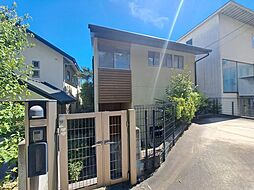 宝塚市雲雀丘山手2丁目　中古一戸建て