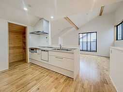 国立市西　天竜杉で建てる自然素材の家