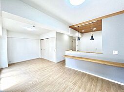 シャトレ愛松名駅南 203