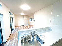 岡山市北区佐山　戸建て