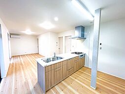 岡山市東区可知1丁目　戸建て