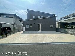 津市河芸町千里ヶ丘　築浅中古戸建