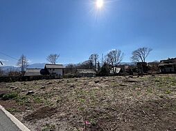 富士山と南アルプスを望む、約336坪のゆとりある大地。