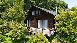 眺望と陽当たりに恵まれた、長坂町中丸の住まい