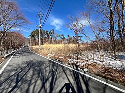 馬術競技場至近、広大な約1,300坪の贅沢なロケーション