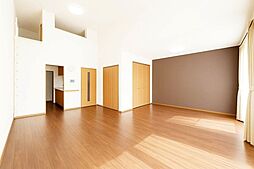 リビオ上名和B棟