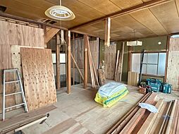 鯖江市小黒町2丁目　戸建て