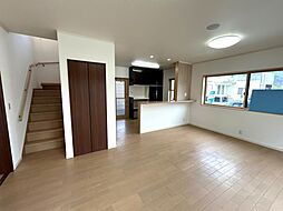 鯖江市定次町　戸建て