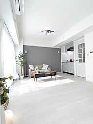 ガラ・シティ高井戸 201