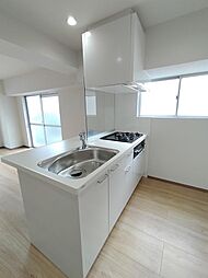 マンション弦巻 201