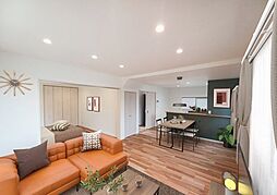 鳥栖市古賀町　一戸建て