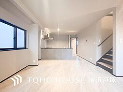 港北区富士塚1丁目 戸建て A棟 全3棟